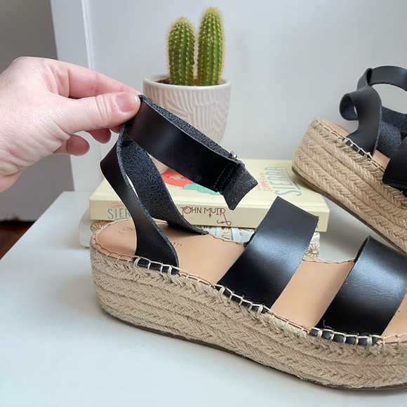 Amazon The Drop Black Listilla Espadrille faux leather woven platform heel! - Picture 3 of 7